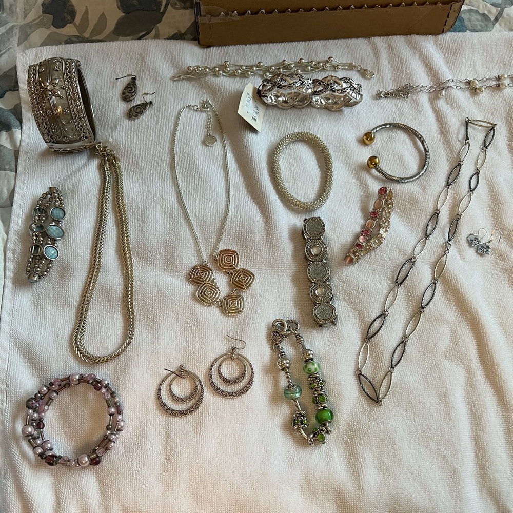 Bundle of costume jewelry